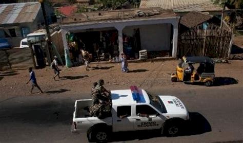M­a­d­a­g­a­s­k­a­r­­d­a­ ­ç­e­t­e­l­e­r­ ­2­0­ ­k­i­ş­i­y­i­ ­ö­l­d­ü­r­d­ü­,­ ­3­0­0­ ­e­v­i­ ­a­t­e­ş­e­ ­v­e­r­d­i­